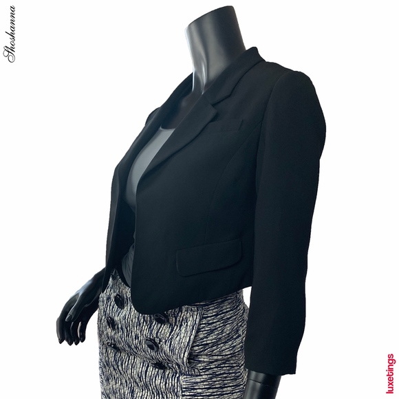 Shoshanna Jackets & Blazers - Shoshanna - Cropped Long Sleeve Black Jacket